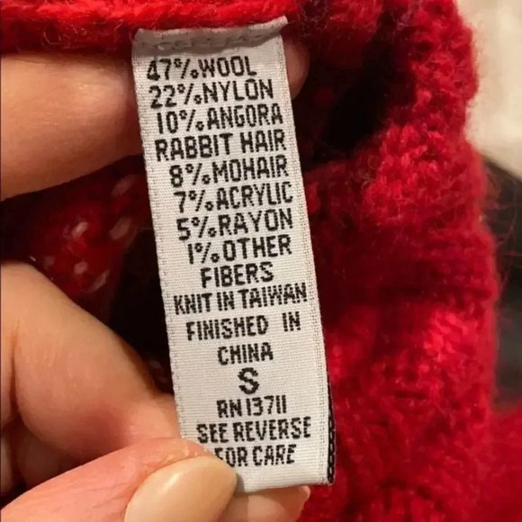 Lord Taylor winter women sweater - Picture 7 of 9